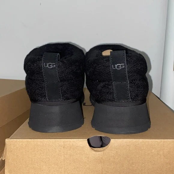 UGG TAZZ VILLA KNIT - Picture 4 of 5